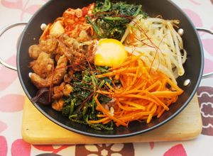 フライパンで簡単！石焼きビビンバ-レシピのメイン写真