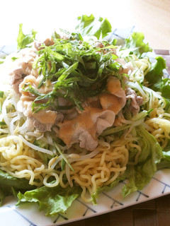 豚しゃぶで♪ラーメンサラダ-レシピのメイン写真