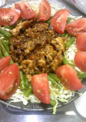野菜も美味しい！豚肉inげんサラダ♪-レシピのメイン写真