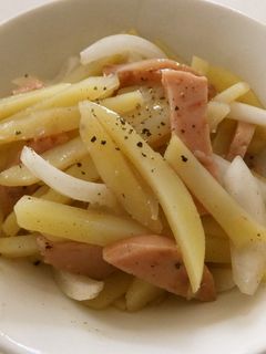 魚ニソとじゃが芋の黒胡椒炒め-レシピのメイン写真