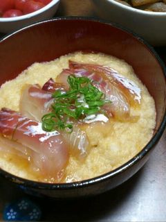 鯛のヅケとろろ丼-レシピのメイン写真