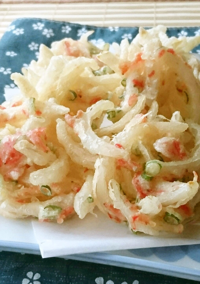 残った天ぷら衣で玉ねぎのかき揚げ-レシピのメイン写真