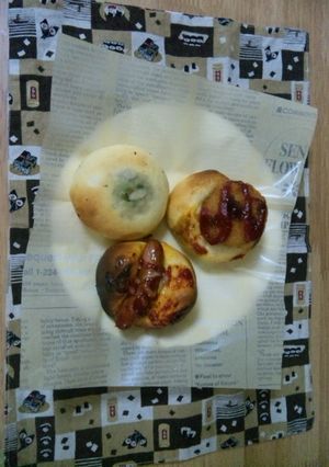 冷凍食品で手抜きお総菜パン!(^^)!-レシピのメイン写真