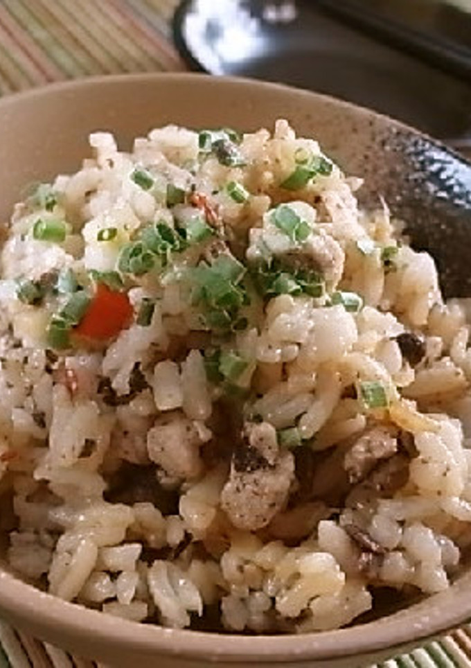 豚としょうがとトウチの炊き込みご飯-レシピのメイン写真