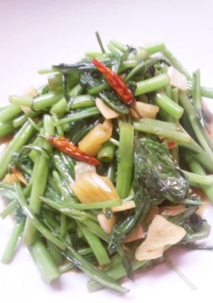 簡単もう一品！空芯菜のにんにく炒め★-レシピのメイン写真