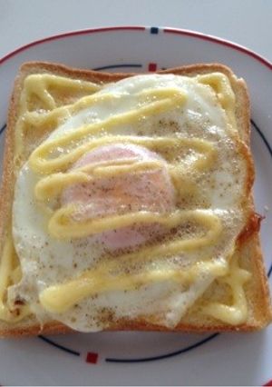 目玉焼きトースト-レシピのメイン写真