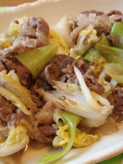 白菜と牛肉の麺つゆ炒め-レシピのメイン写真