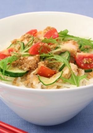 彩り野菜のごまだれ丼-レシピのメイン写真