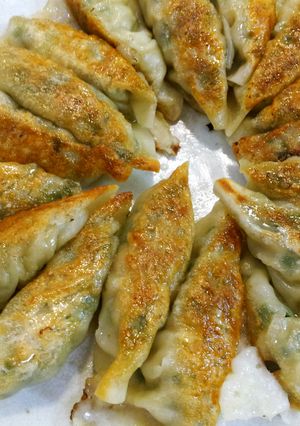 ヘルシー餃子☆もやし、にらとこれで♪-レシピのメイン写真
