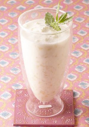 桃とヨーグルトのドリンク-レシピのメイン写真