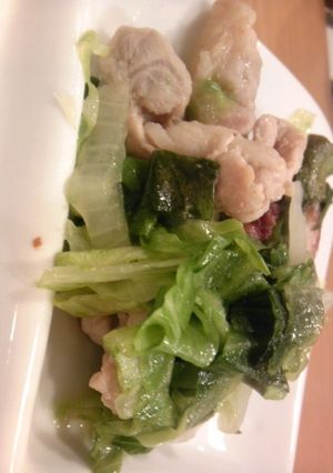 レタスと豚肉の塩麹炒め-レシピのメイン写真