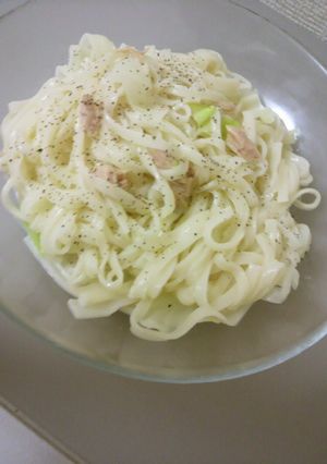 簡単!ツナクリーミーうどん♪-レシピのメイン写真