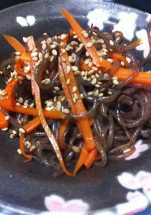 糸こんとにんじんのきんぴら-レシピのメイン写真