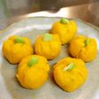 お弁当に!カボチャの茶巾絞り