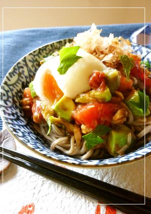 梅ツナトマト・アボカドの冷しそば-レシピのメイン写真