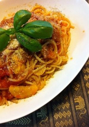 塩麹☆イカとズッキーニのトマトパスタ-レシピのメイン写真
