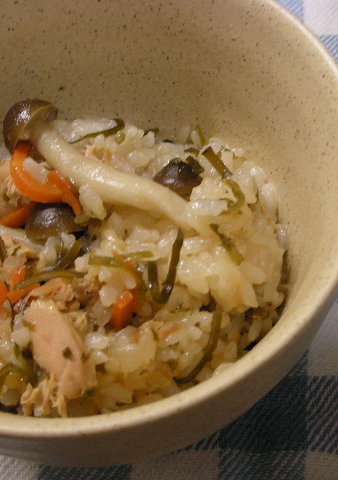 塩こんぶとツナの炊き込みご飯-レシピのメイン写真