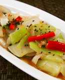 ☆食べ過ぎちゃう！新玉シャキッとサラダ