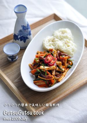 韓国料理ー旨辛いイカの炒めと素麺-レシピのメイン写真