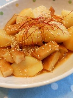 金いりごまじゃがいもと薩摩あげの韓国風煮-レシピのメイン写真