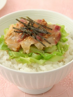 鯛と春キャベツのごま酢丼-レシピのメイン写真