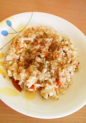 完了期の離乳食*刺し身でチャーハン-レシピのメイン写真