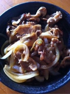 我が家の定番★豚肉玉ねぎ生姜炒め-レシピのメイン写真