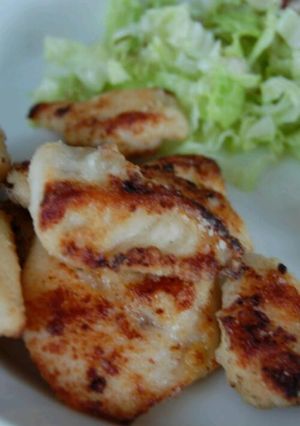 塩麹で*しっとり鶏胸焼き-レシピのメイン写真