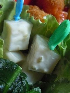 お弁当用♪かまぼこのマヨ和え-レシピのメイン写真