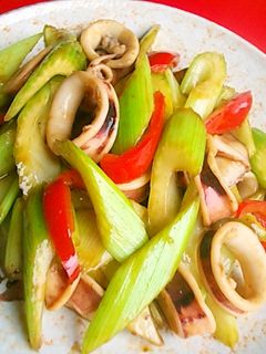 セロリとイカのオイスター炒め-レシピのメイン写真