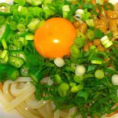 冷やしネバタマうどん-レシピのメイン写真
