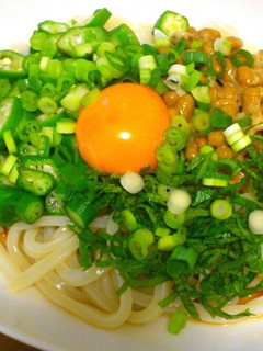 冷やしネバタマうどん-レシピのメイン写真