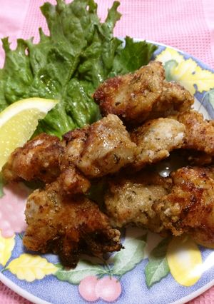 塩麹でから揚げ☆コンソメバジル味-レシピのメイン写真