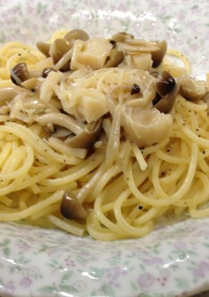 簡単、ホタテ缶で作るしめじのパスタ-レシピのメイン写真