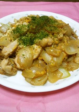玉ねぎたっぷり醤油麹親子焼きそば-レシピのメイン写真