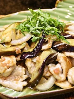 さっぱりうまっ♪豚と茄子の梅ポン炒め-レシピのメイン写真