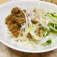 しょうがたっぷり 肉味噌じゃじゃ麺