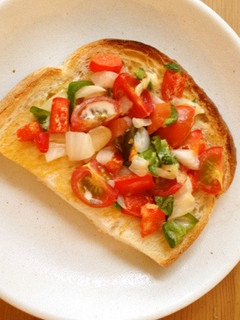 野菜ゴロゴロ♪サラダトースト-レシピのメイン写真