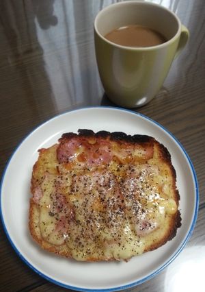 うまっ！ベーコンチーズ蜂蜜トースト☆-レシピのメイン写真