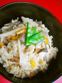 麺つゆで♪五目炊き込みご飯♪鶏♪-レシピのメイン写真