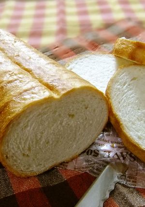トヨ型でシンプル食パン♪-レシピのメイン写真
