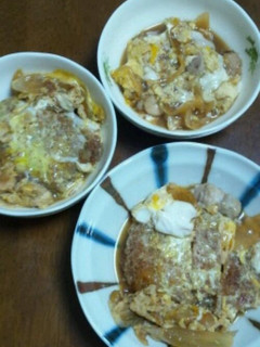 多彩丼(笑)冷凍庫にあるもので!!-レシピのメイン写真