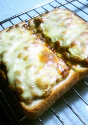 絶品!! 朝食夜食に 納豆チーズトースト-レシピのメイン写真