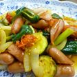 ズッキーニと粗引きウインナーの夏の炒め物