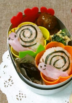 キャラ弁＊かたつむり弁当＊-レシピのメイン写真