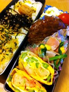 お弁当☆アスパラとカニカマの卵焼き-レシピのメイン写真