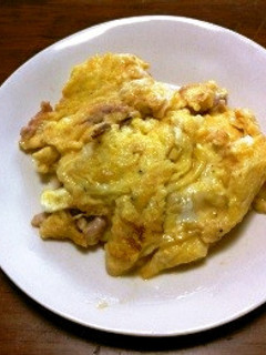 塩辛とチーズのスクランブルエッグ-レシピのメイン写真