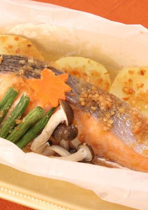 鮭のバター蒸し ピーナツ風味-レシピのメイン写真