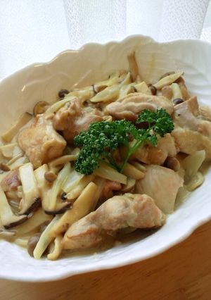 息子のレシピ♪鶏もも肉のミルク煮-レシピのメイン写真