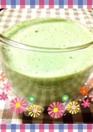 ♦ヨーグルト入りグリーンスムージー♦-レシピのメイン写真